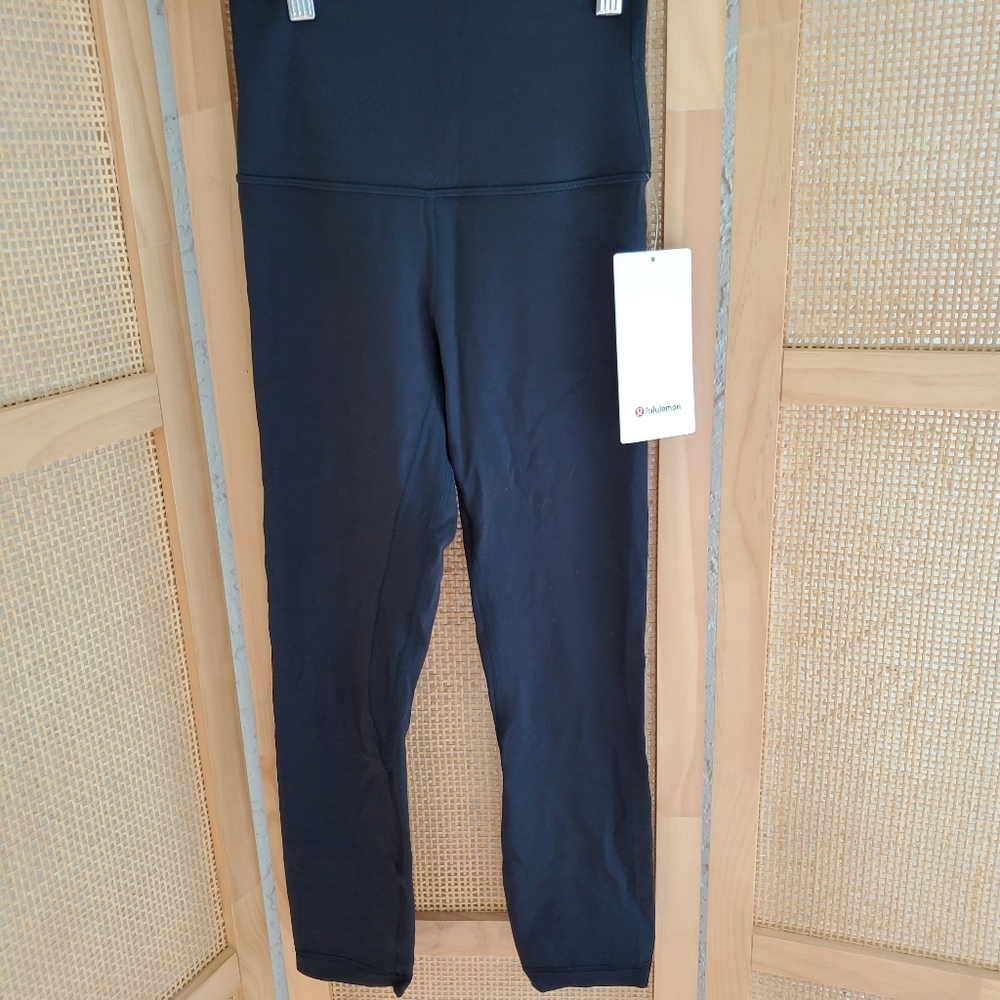 NWT LULULEMON ALIGN CROP BLACK NULU 23" INSEAM SIZE 4